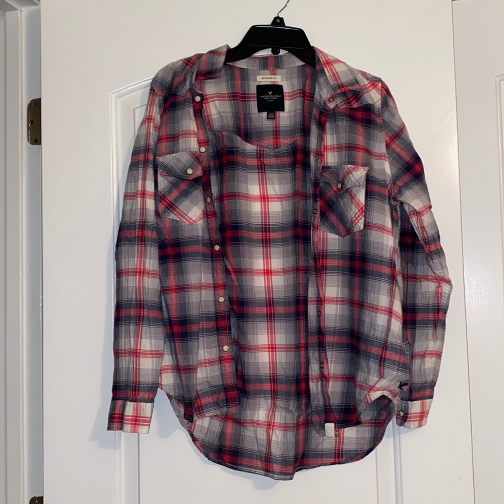 Women’s plaid shirt